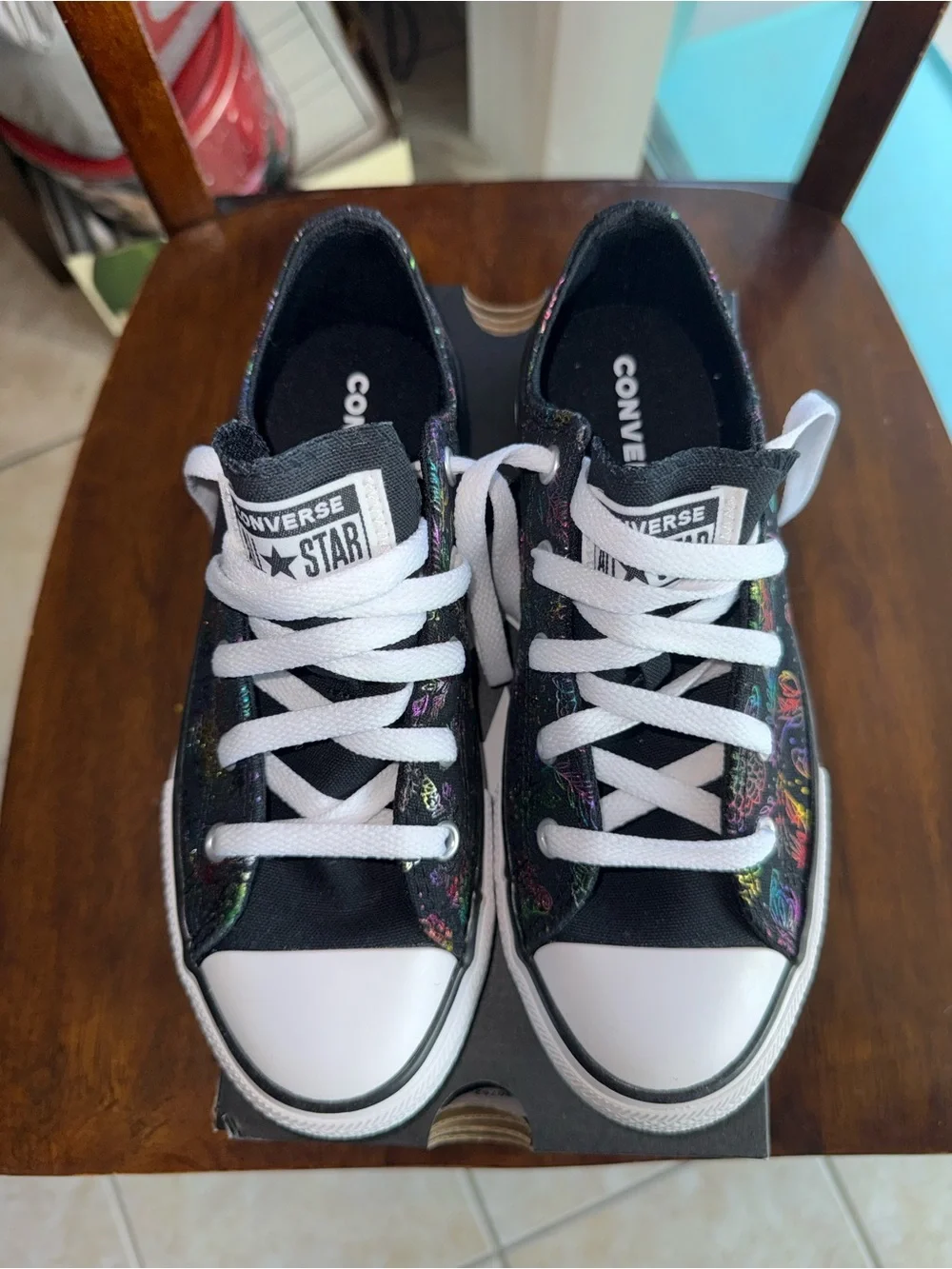 Converse classic low
